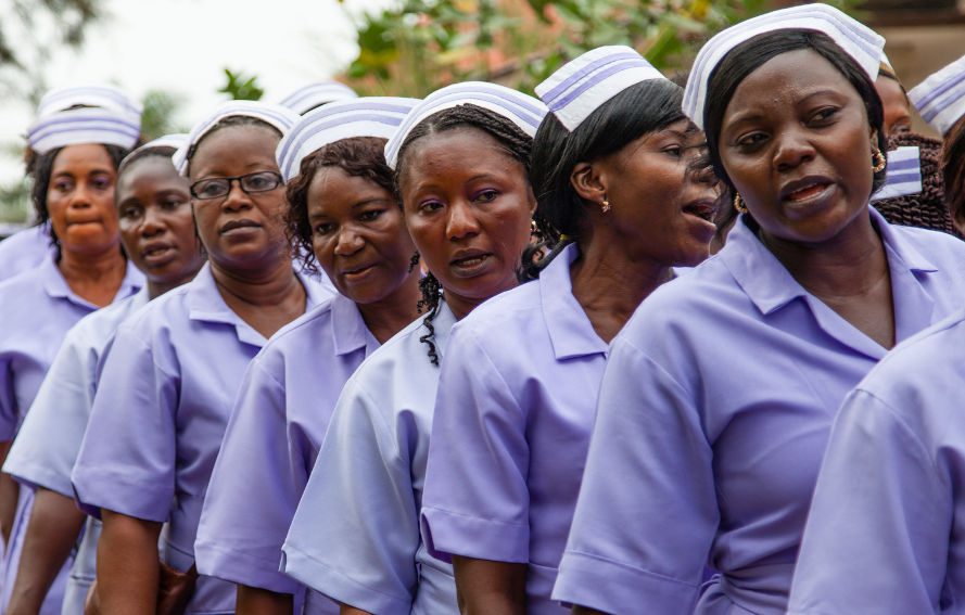 Graduands from the School of Midwifery in Makeni, Sierra Leone. Investing in maternal, newborn and child health saves lives.