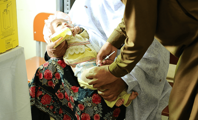 Comprehensive coverage of the hexavalent vaccine can protect against whooping cough and polio