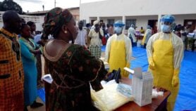 Medics fight DRC Ebola outbreak without protective gear